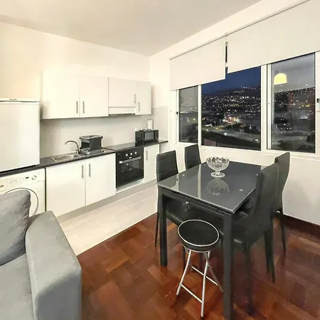 Charming House In With Sea View 別荘